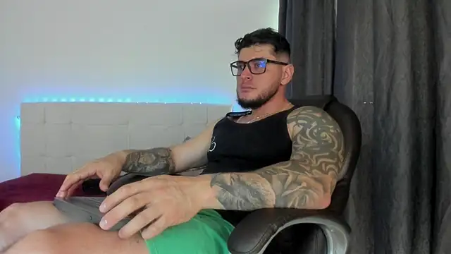 Teilor Creed online show from February 21, 2026, 6:43 pm