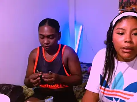 ladypussy69 online show from October 18, 2025, 7:16 pm