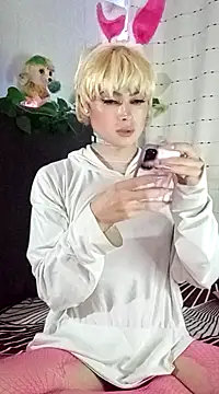Snapshot of Devilnia9 chatting on March 7, 2025, 7:30 am Devilnia9 online show from March 7, 2025, 7:30 am