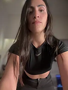 Snapshot of alessandra-a chatting on September 12, 2025, 10:20 pm alessandra-a online show from September 12, 2025, 10:20 pm
