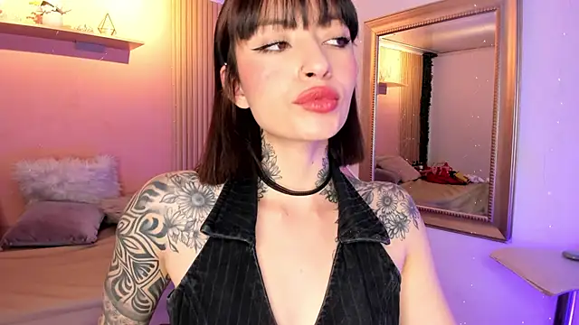  Victoria     online show from December 16, 2025, 8:24 pm