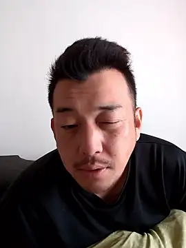 KOUHEY2023 online show from April 17, 2026, 10:23 pm