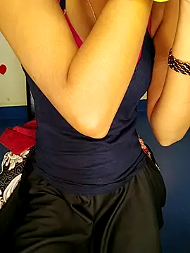 Snapshot of Jenny-Lucifer chatting on February 25, 2025, 2:37 pm Jenny-Lucifer online show from February 25, 2025, 2:37 pm