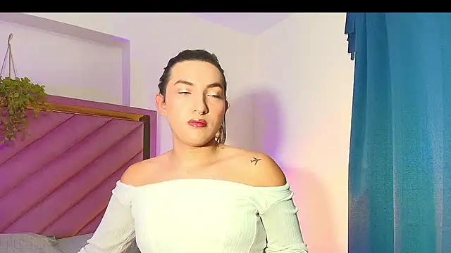 TomLondon  online show from October 28, 2025, 1:10 pm