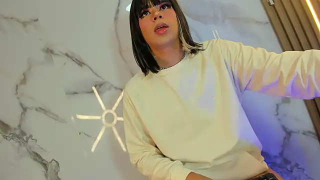 Tiff Valentine online show from February 16, 2025, 2:09 am