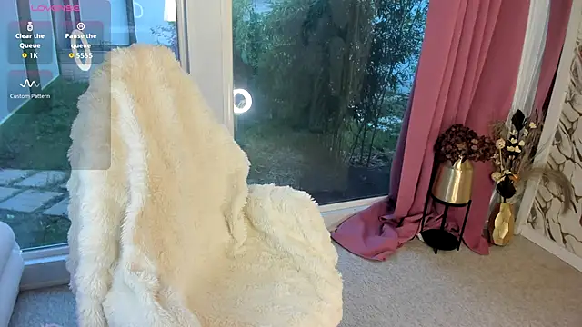 patriciakeys online show from October 12, 2025, 5:09 am