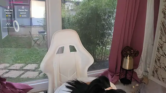 patriciakeys online show from October 6, 2025, 6:58 am