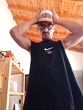 Snapshot of puak6666 chatting on February 16, 2026, 6:28 pm puak6666 online show from February 16, 2026, 6:28 pm