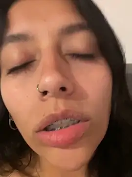 Snapshot of BrittanyDiaz chatting on April 2, 2026, 1:35 am BrittanyDiaz online show from April 2, 2026, 1:35 am