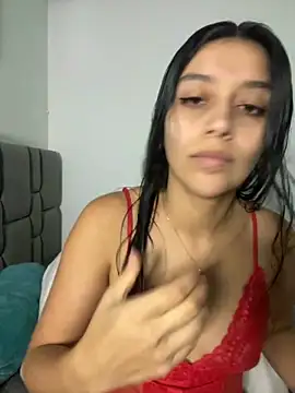 Snapshot of BrittanyDiaz chatting on September 19, 2025, 8:02 pm BrittanyDiaz online show from September 19, 2025, 8:02 pm