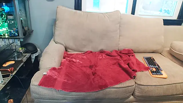 Snapshot of mowingman26 chatting on December 12, 2024, 2:22 pm mowingman26 online show from December 12, 2024, 2:22 pm