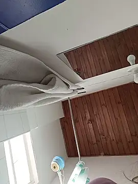 karlamorris  online show from January 17, 2026, 12:53 pm