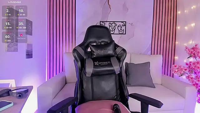 Snapshot of ChloeParkss_ chatting on March 30, 2026, 2:51 pm ChloeParkss online show from March 30, 2026, 2:51 pm