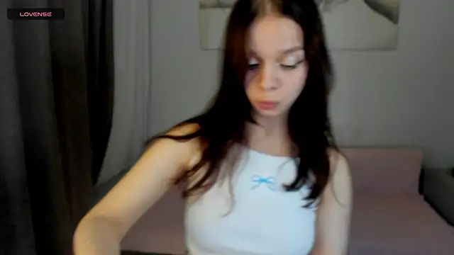 Snapshot of crystal_lilith chatting on May 28, 2026, 5:30 pm crystal lilith online show from May 28, 2026, 5:30 pm