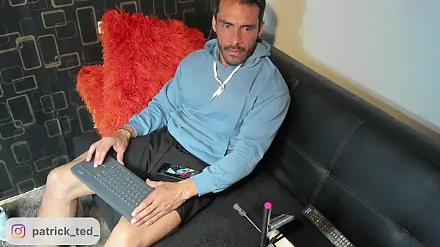 Snapshot of george__69 chatting on March 15, 2025, 5:59 pm george 69 online show from March 15, 2025, 5:59 pm
