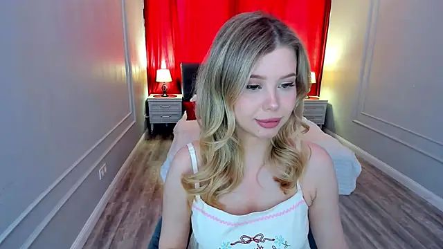 FollowLovee online show from May 13, 2026, 12:23 pm