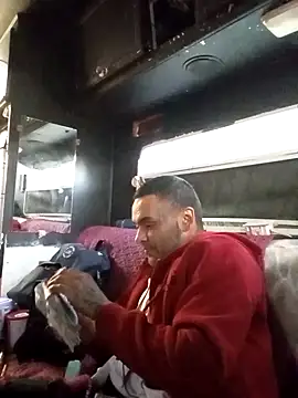 Snapshot of Houstonslong1 chatting on December 2, 2024, 1:08 pm Houstonslong1 online show from December 2, 2024, 1:08 pm