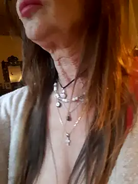 gildamilf online show from November 25, 2025, 3:56 pm