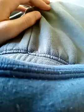 Snapshot of NudeYogaBoy chatting on March 3, 2025, 10:06 am NudeYogaBoy online show from March 3, 2025, 10:06 am