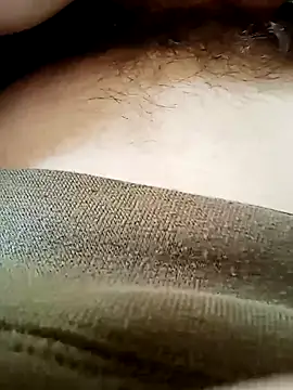 Snapshot of NudeYogaBoy chatting on March 18, 2025, 2:28 pm NudeYogaBoy online show from March 18, 2025, 2:28 pm