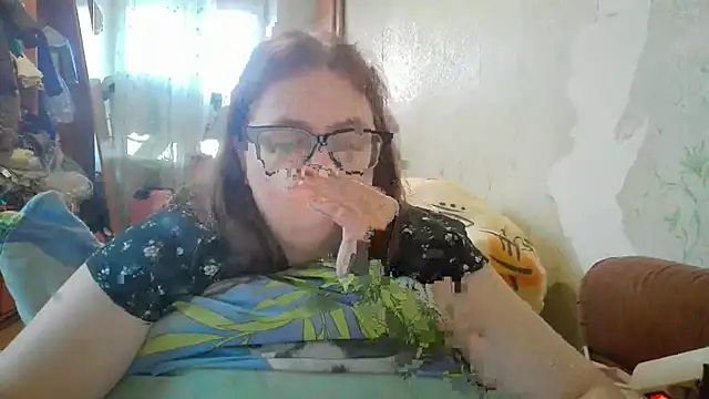 Snapshot of DesireMelissa chatting on December 14, 2025, 7:14 am DesireMelissa online show from December 14, 2025, 7:14 am