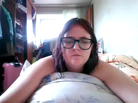 DesireMelissa online show from October 18, 2025, 12:07 pm