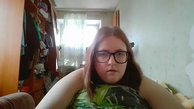 Snapshot of DesireMelissa chatting on December 16, 2025, 7:23 am DesireMelissa online show from December 16, 2025, 7:23 am