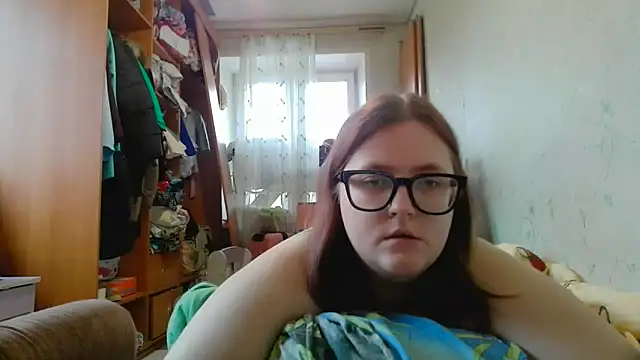 Snapshot of DesireMelissa chatting on December 19, 2025, 9:22 am DesireMelissa online show from December 19, 2025, 9:22 am