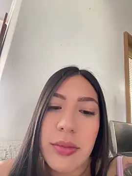 Snapshot of Latina_vanessa chatting on February 28, 2026, 3:33 pm Latina vanessa online show from February 28, 2026, 3:33 pm