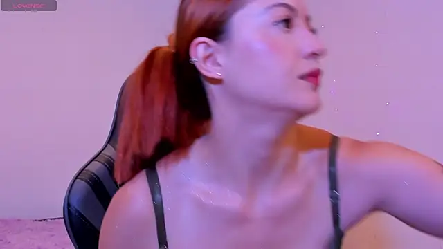 Snapshot of Amypond__ chatting on November 8, 2025, 5:05 pm Amypond online show from November 8, 2025, 5:05 pm