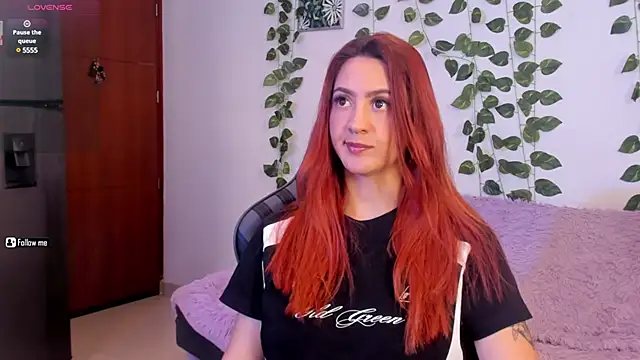 Snapshot of Amypond__ chatting on March 3, 2025, 2:28 pm Amypond online show from March 3, 2025, 2:28 pm