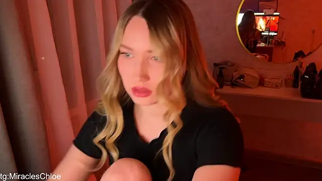 Snapshot of ChloeMillerMeow chatting on April 6, 2026, 4:19 pm ChloeMillerMeow online show from April 6, 2026, 4:19 pm