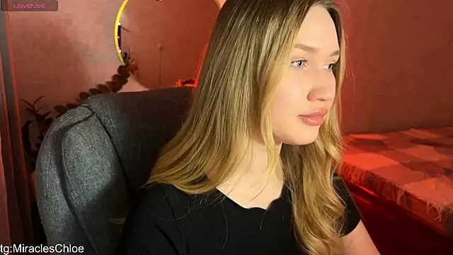 Snapshot of ChloeMillerMeow chatting on May 29, 2026, 7:20 pm ChloeMillerMeow online show from May 29, 2026, 7:20 pm