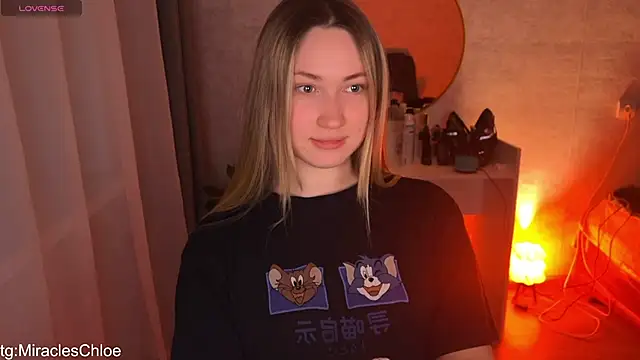 Snapshot of ChloeMillerMeow chatting on April 15, 2026, 7:58 pm ChloeMillerMeow online show from April 15, 2026, 7:58 pm