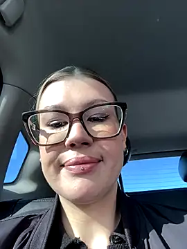 Snapshot of RinaCat chatting on October 14, 2025, 5:30 am RinaCat online show from October 14, 2025, 5:30 am