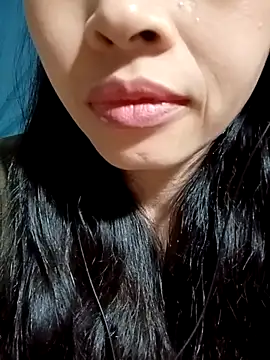 Snapshot of Hana_love20 chatting on October 9, 2025, 5:19 am Hana love20 online show from October 9, 2025, 5:19 am