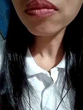 Snapshot of Hana_love20 chatting on September 22, 2025, 5:57 am Hana love20 online show from September 22, 2025, 5:57 am