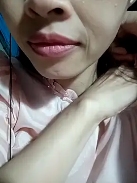 Snapshot of Hana_love20 chatting on October 1, 2025, 5:34 am Hana love20 online show from October 1, 2025, 5:34 am