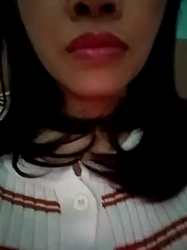 Snapshot of Hana_love20 chatting on March 20, 2025, 3:47 pm Hana love20 online show from March 20, 2025, 3:47 pm