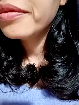 Snapshot of Hana_love20 chatting on November 10, 2025, 5:34 am Hana love20 online show from November 10, 2025, 5:34 am