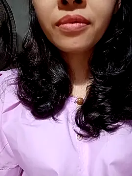 Snapshot of Hana_love20 chatting on October 30, 2025, 12:36 pm Hana love20 online show from October 30, 2025, 12:36 pm