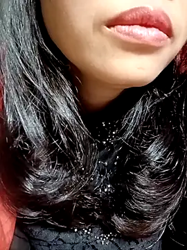 Snapshot of Hana_love20 chatting on November 24, 2025, 6:19 pm Hana love20 online show from November 24, 2025, 6:19 pm