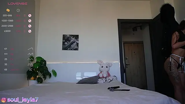 Snapshot of Sola_LI chatting on October 20, 2025, 4:47 am Sola LI online show from October 20, 2025, 4:47 am