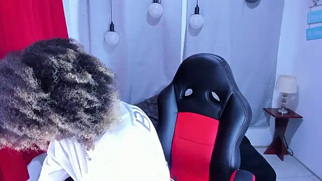 stacie  rouse online show from February 18, 2025, 3:42 am