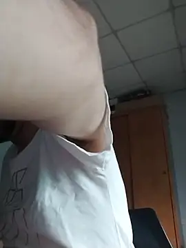 Snapshot of nicedick_bro chatting on March 6, 2026, 11:49 am nicedick bro online show from March 6, 2026, 11:49 am