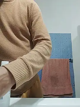 nicedick bro online show from May 25, 2026, 2:44 am
