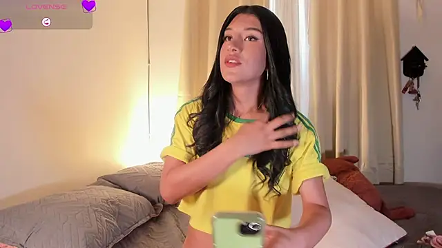  lady sophie online show from April 2, 2026, 6:25 pm