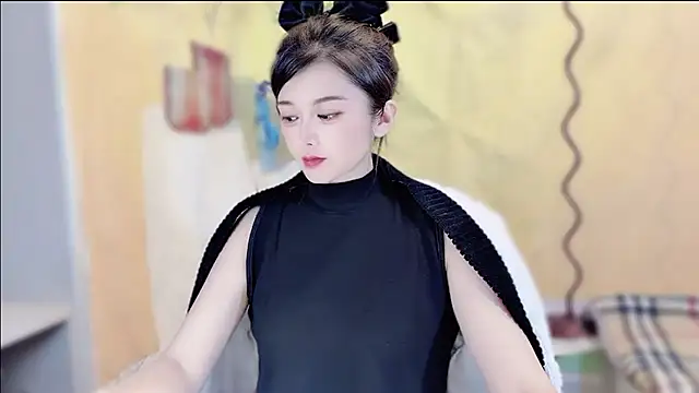 Snapshot of VIWVI chatting on November 8, 2025, 5:44 am VIWVI online show from November 8, 2025, 5:44 am