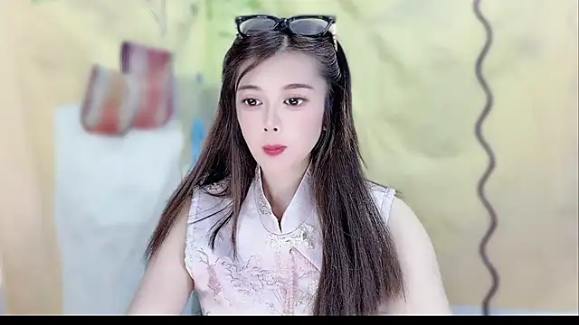 Snapshot of VIWVI chatting on May 23, 2026, 4:44 am VIWVI online show from May 23, 2026, 4:44 am