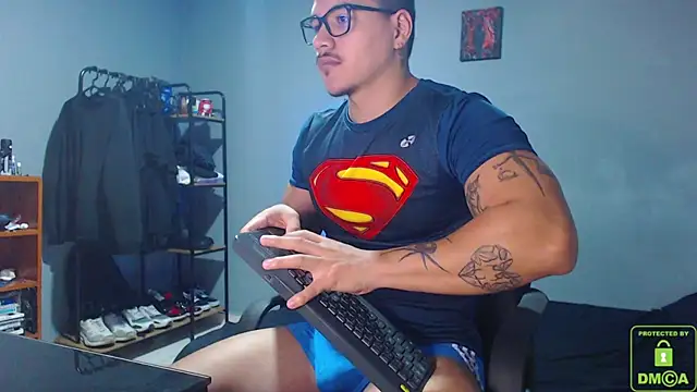 Snapshot of paulo_allen chatting on February 17, 2025, 12:38 pm paulo allen online show from February 17, 2025, 12:38 pm